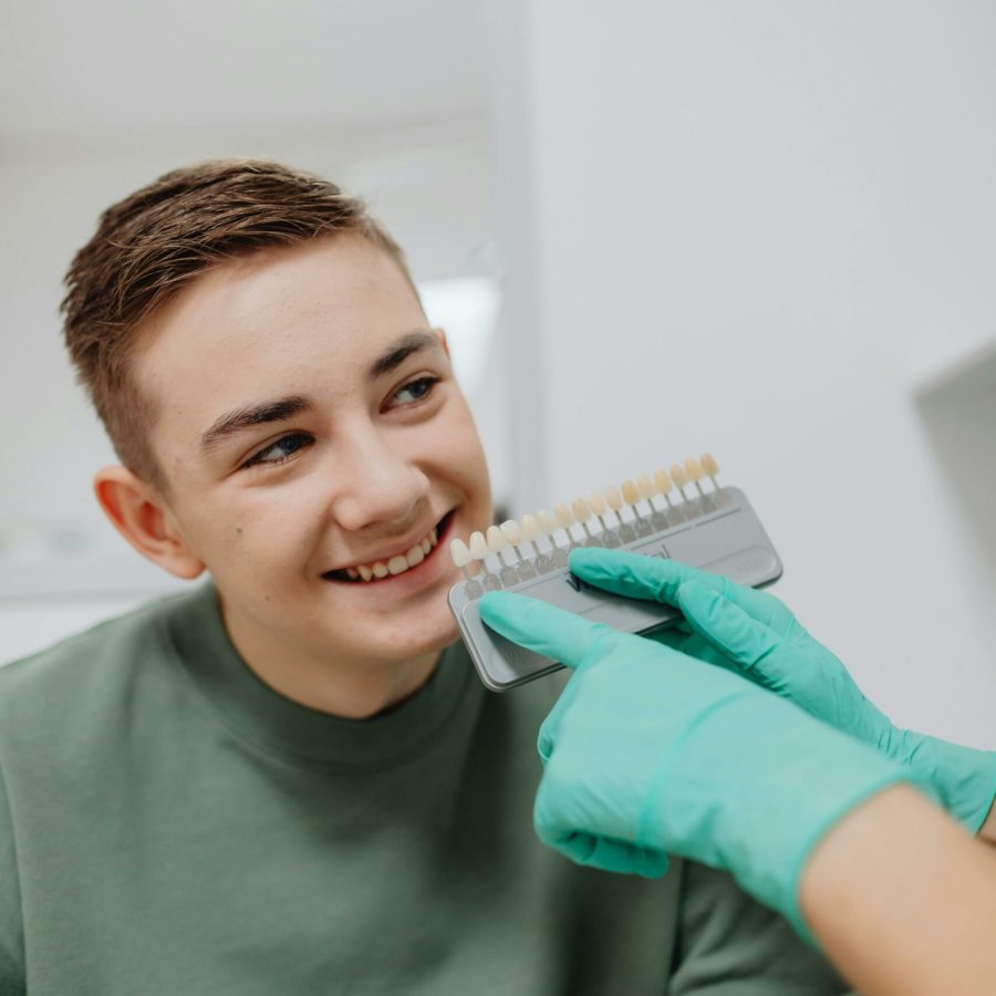 facettes dentaires teinte couleurs - ares dental